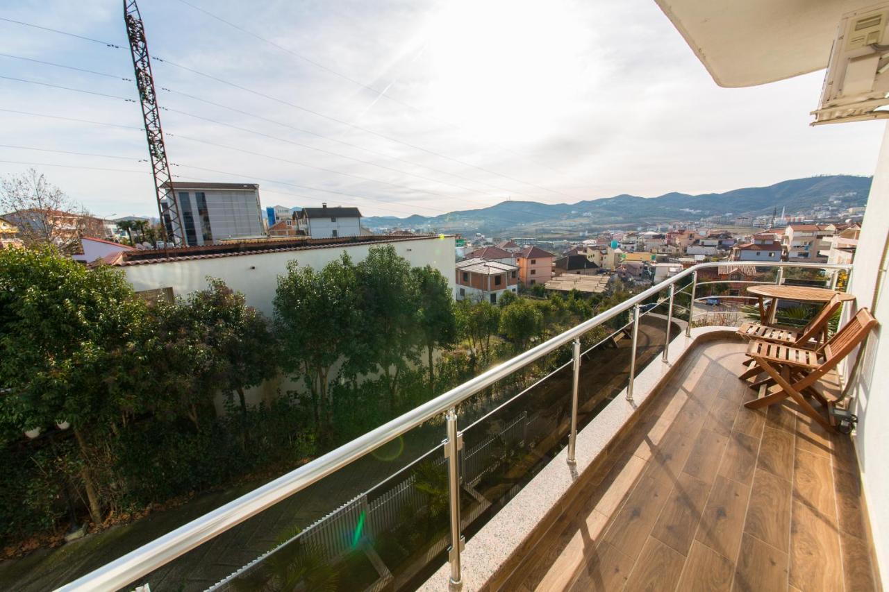 Hotel Denver Tirana Zewnętrze zdjęcie